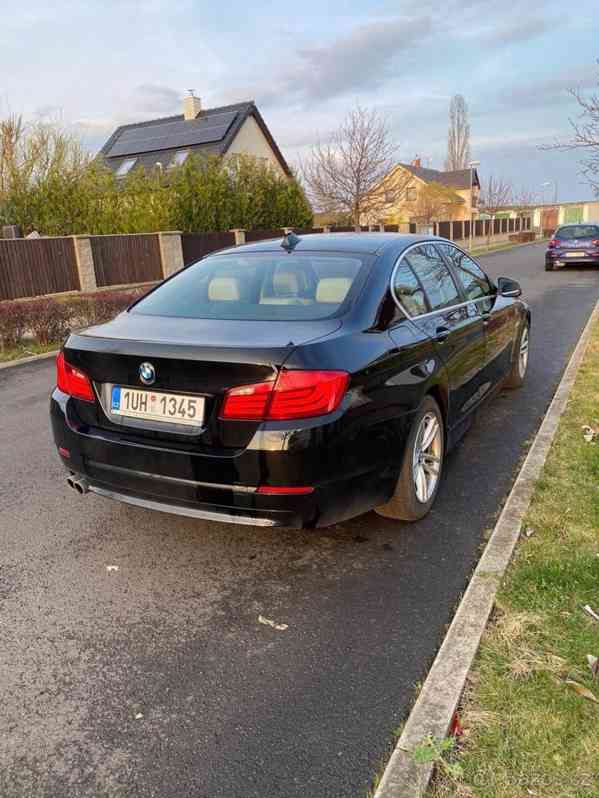 BMW Řada 5 2,5   F10, 525d (6ti válec) - foto 9