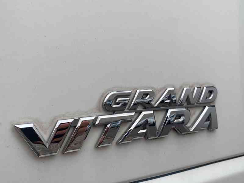 Suzuki Grand Vitara 2,0i Aut. Comfort 4x4 benzín 103kw - foto 29