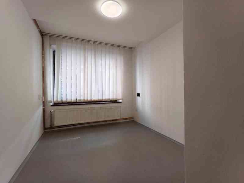 Pronájem kanceláře 37m2, Jablonec n/N (ul. Dvorská)  - foto 6