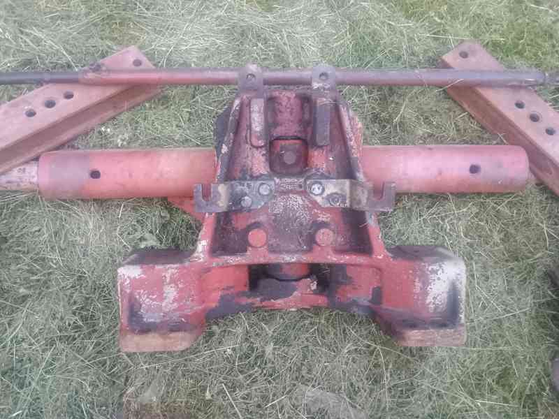 Přední náprava Zetor 5611 - foto 7
