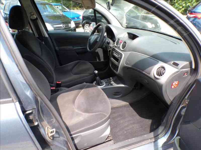Citroën C3 1,4 i LETNÍ A ZIMNÍ KOLA - foto 10