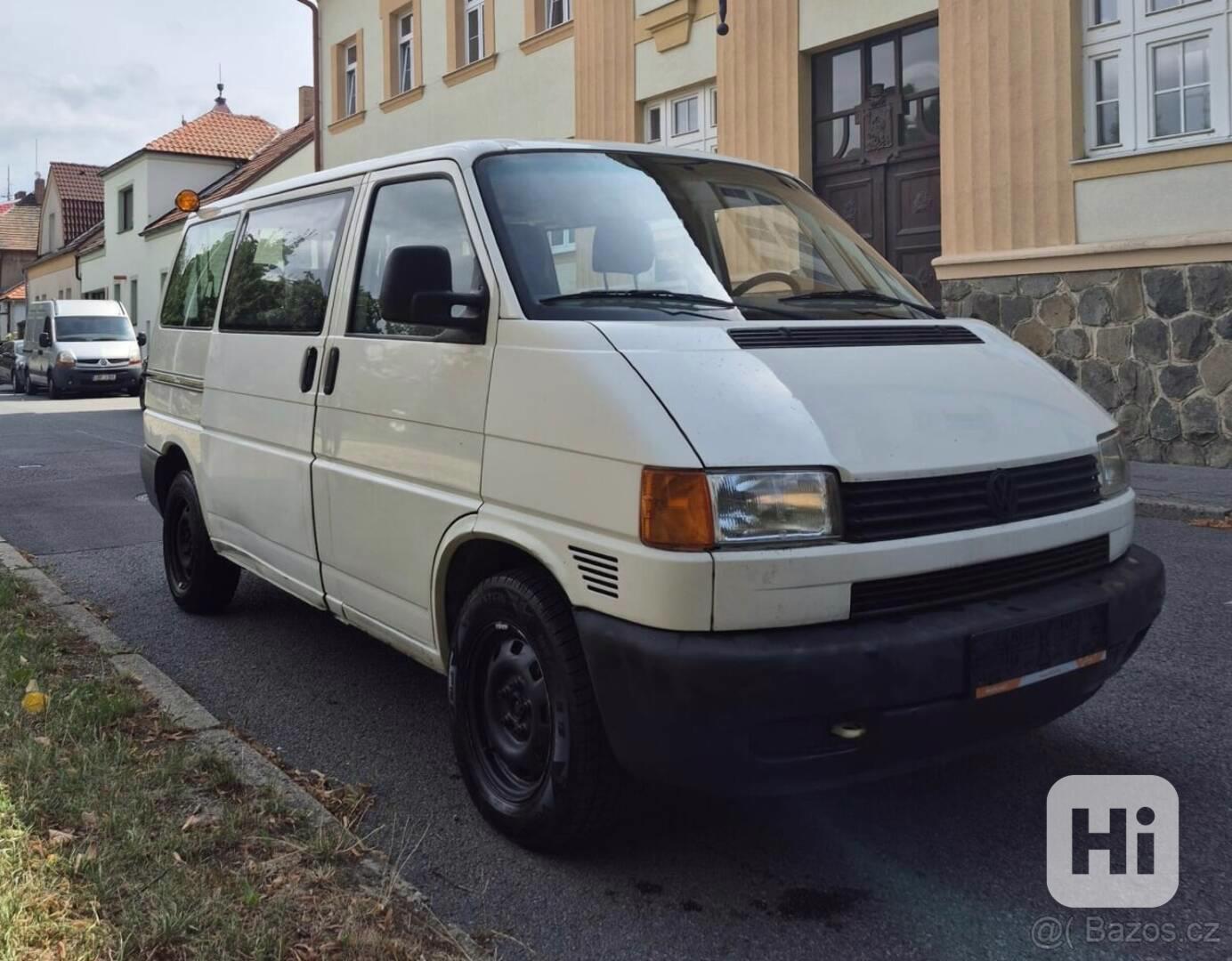 VW Transporter 2.5 TDI, 9 míst, nová STK - foto 1