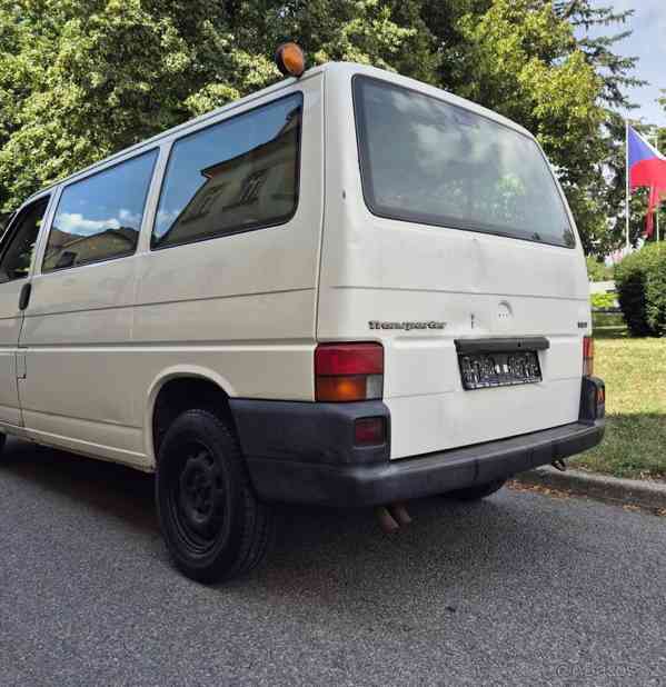VW Transporter 2.5 TDI, 9 míst, nová STK - foto 6