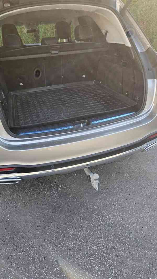 Mercedes-Benz GLE 2,0   300D 4MATIC (1950 cm3, 180 kW - foto 9