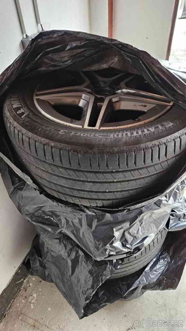 Mercedes-Benz GLE 2,0   300D 4MATIC (1950 cm3, 180 kW - foto 10