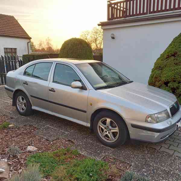 Škoda Octavia  - foto 3