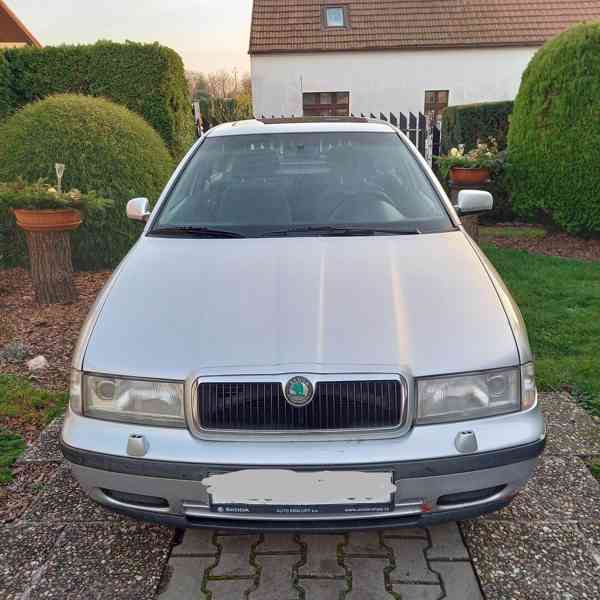Škoda Octavia  - foto 2