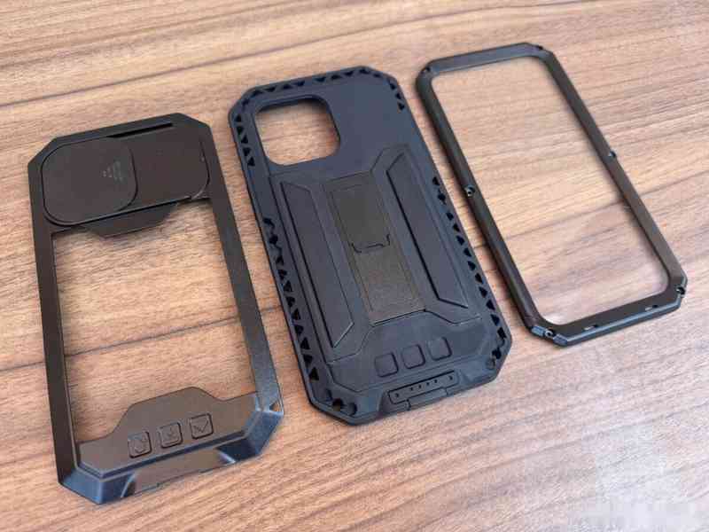 Příslušenství pro iPhone 15 Pro Max – vše dohromady - foto 9