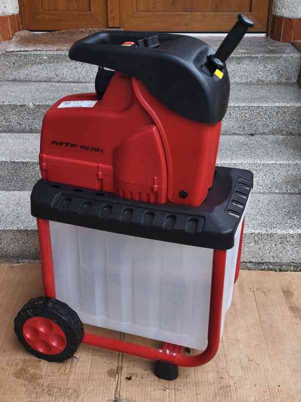 Prodám elektrický Zahradní drtič MTF 250 L. - foto 3