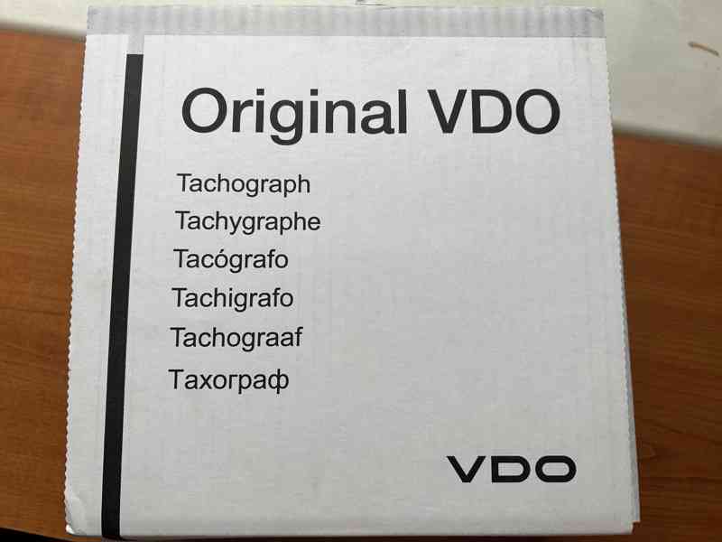 Digitální tachograf IVECO - foto 3