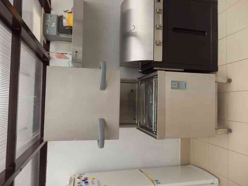 Průchozí myčka Winterhalter PT-500 - foto 2