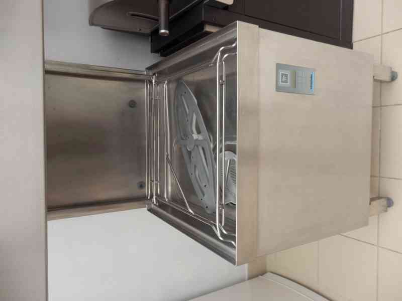 Průchozí myčka Winterhalter PT-500 - foto 3