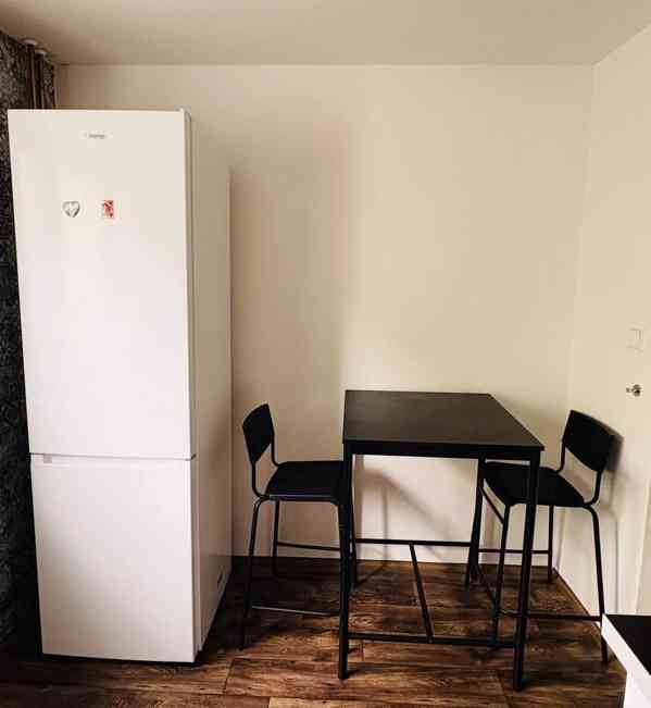 Pronájem bytu 1+1 29 m² - foto 5