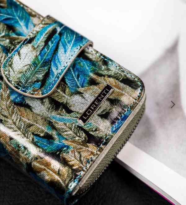 Střední dámská kožená lakovaná peněženka Lorenti  - foto 4