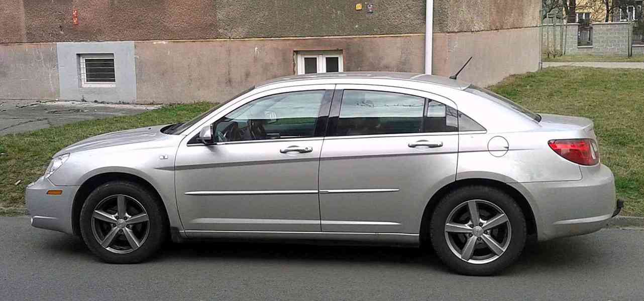 Chrysler Sebring, 2.0 CRD/TDi (koncern Volkswagen) rok 2008 - foto 2