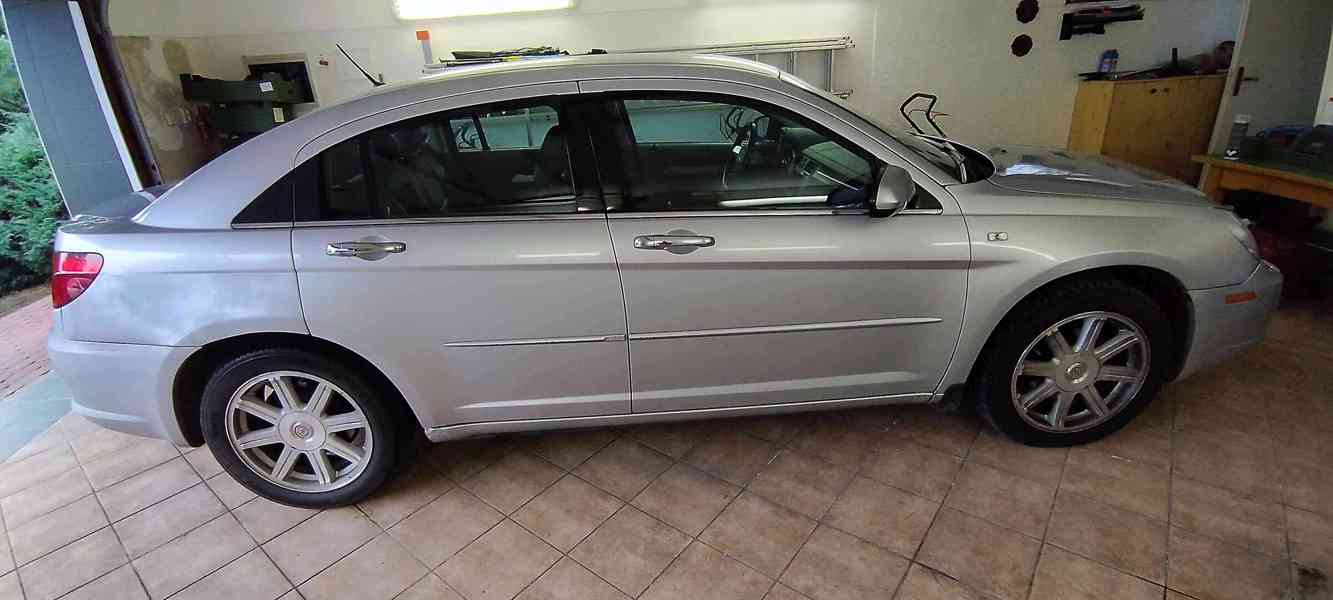 Chrysler Sebring, 2.0 CRD/TDi (koncern Volkswagen) rok 2008 - foto 5