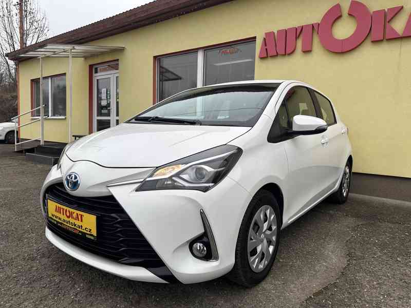 Toyota Yaris 1.5 Hybrid 74kW/1MAJ/77tisKM - foto 7