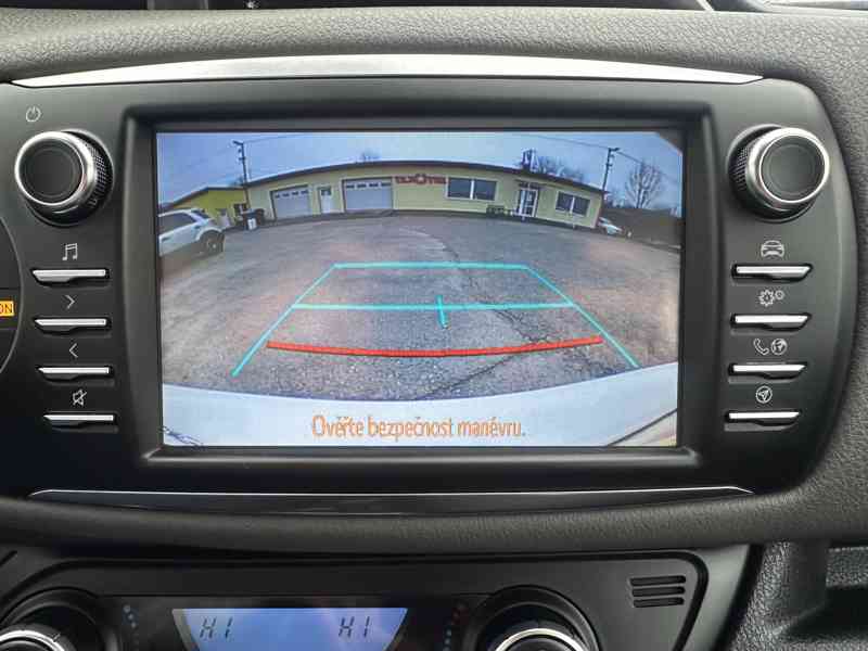 Toyota Yaris 1.5 Hybrid 74kW/1MAJ/77tisKM - foto 26