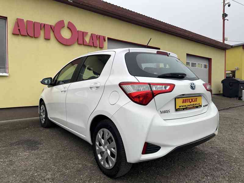 Toyota Yaris 1.5 Hybrid 74kW/1MAJ/77tisKM - foto 5