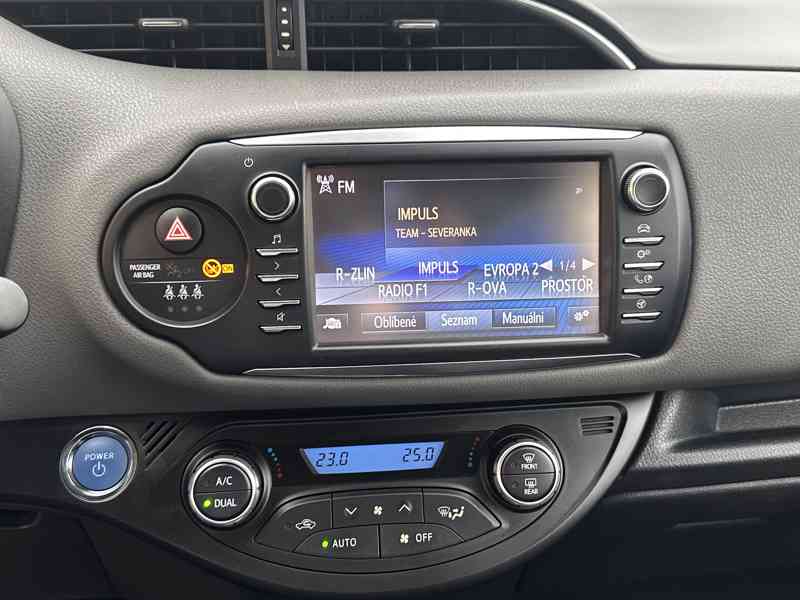 Toyota Yaris 1.5 Hybrid 74kW/1MAJ/77tisKM - foto 24