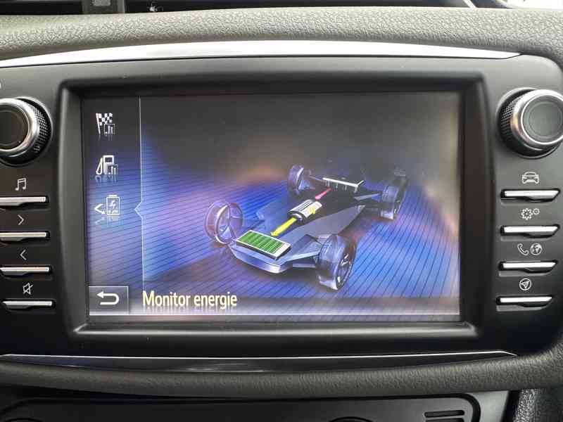 Toyota Yaris 1.5 Hybrid 74kW/1MAJ/77tisKM - foto 30