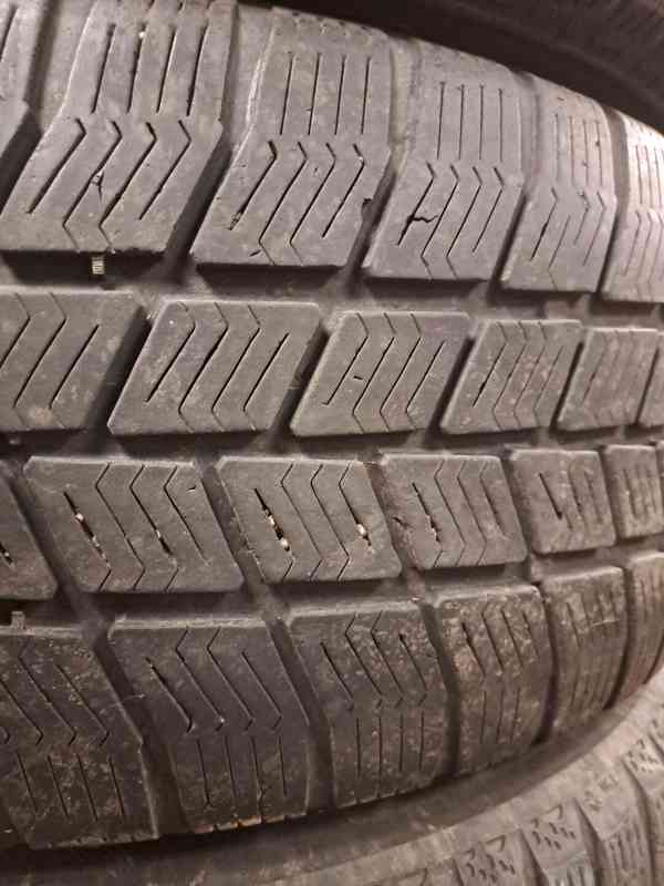 Pneu 205/55 R16 zimní, cena za sadu čtyř kusů 990 kč. K vyz - foto 3
