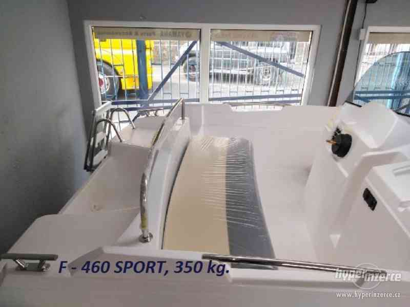 Sportovní motorový člun  F - 460 sport - foto 5