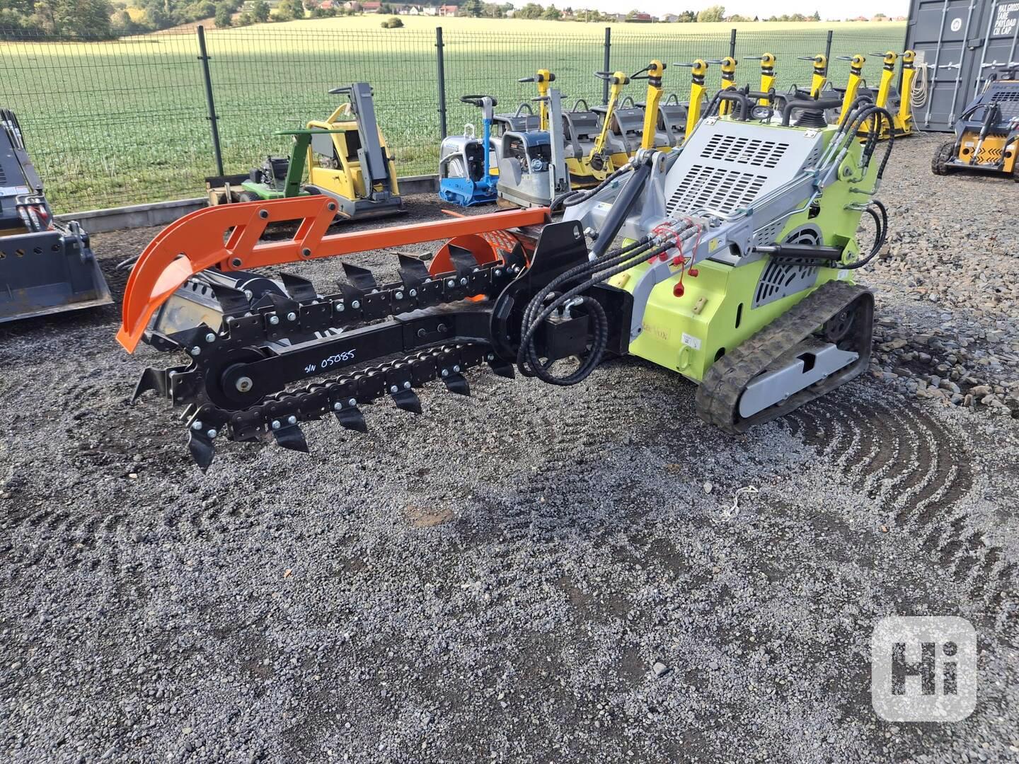 Mini pásový nakladač RATO s rýhovačem - foto 1