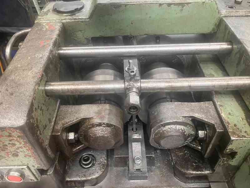 Použitá válcovačka závitů GWR 80 - foto 2