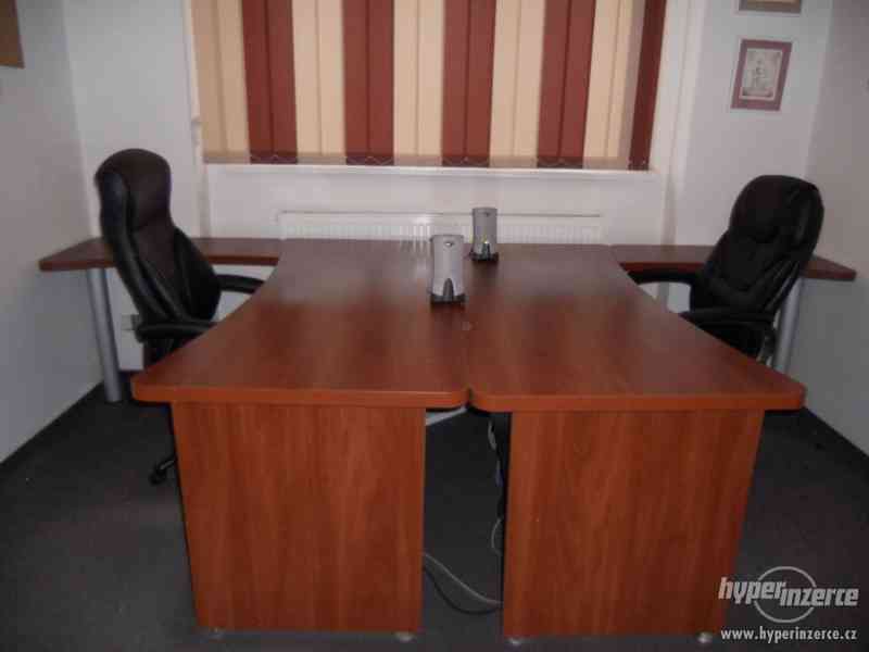 Kancelářské stoly - foto 1