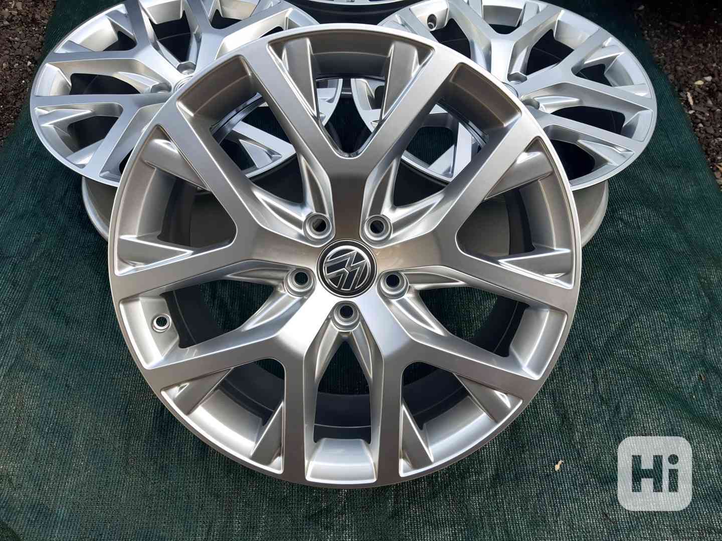 Nové Alu disky Volkswagen Golf R18 Alltrack Canyon - foto 1