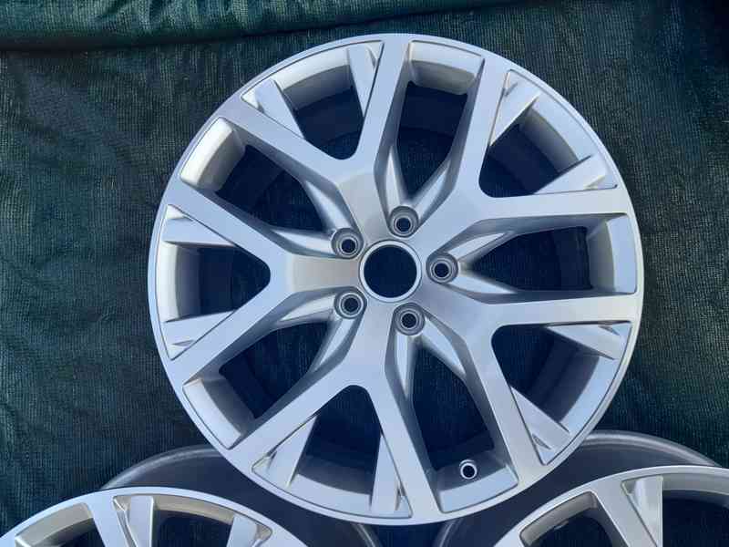 Nové Alu disky Volkswagen Golf R18 Alltrack Canyon - foto 4