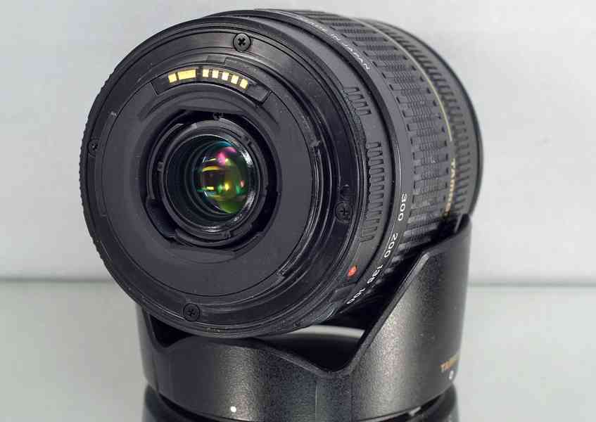 pro Canon - Tamron AF 28-300mm F/3,5-6,3 Di LD **full-frame - foto 3