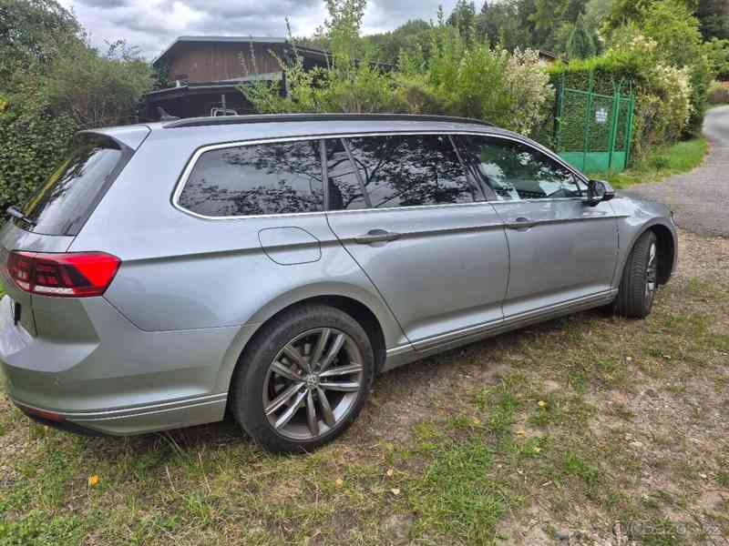 Volkswagen Passat 2,0   110KW r 2022 Business, manuál - foto 9