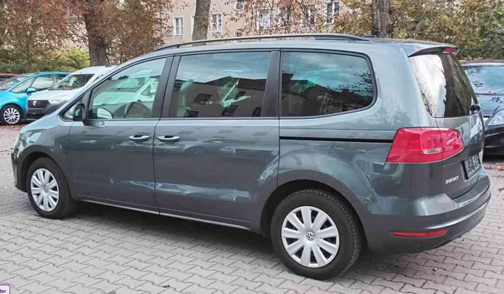 Volkswagen Sharan 2,0TDI Trendline 103kw - foto 9