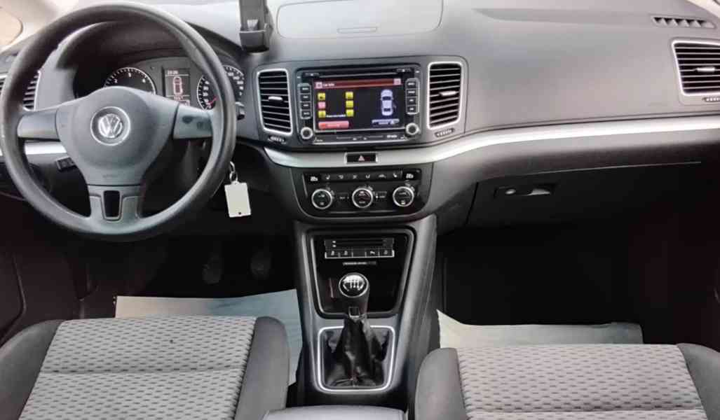 Volkswagen Sharan 2,0TDI Trendline 103kw - foto 16