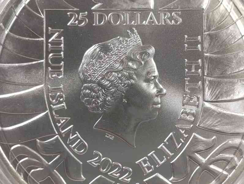 Stříbrná 10 oz investiční mince Český lev 2022 stand, 311gr. - foto 17