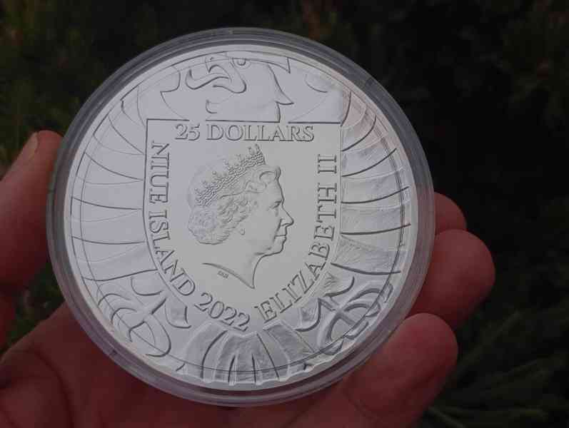 Stříbrná 10 oz investiční mince Český lev 2022 stand, 311gr. - foto 2