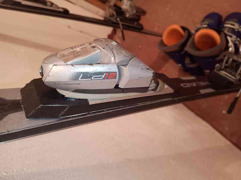 Prodám lyžařský set boty Salomon 32,5, lyže Head 165 - foto 6