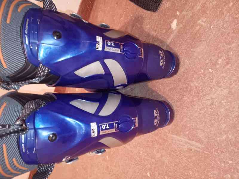 Prodám lyžařský set boty Salomon 32,5, lyže Head 165 - foto 3