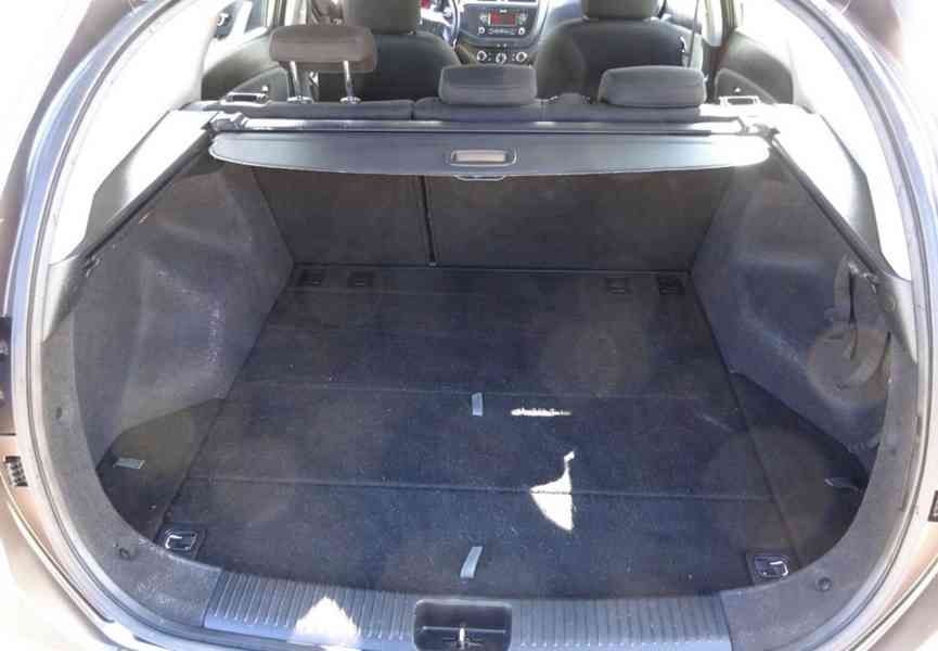 Kia Ceeď 1.4i Combi r.v.2015 (73 kw) Koupeno v ČR - foto 14