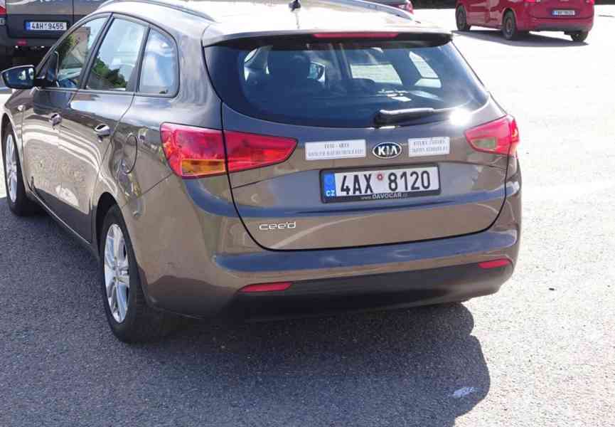 Kia Ceeď 1.4i Combi r.v.2015 (73 kw) Koupeno v ČR - foto 4