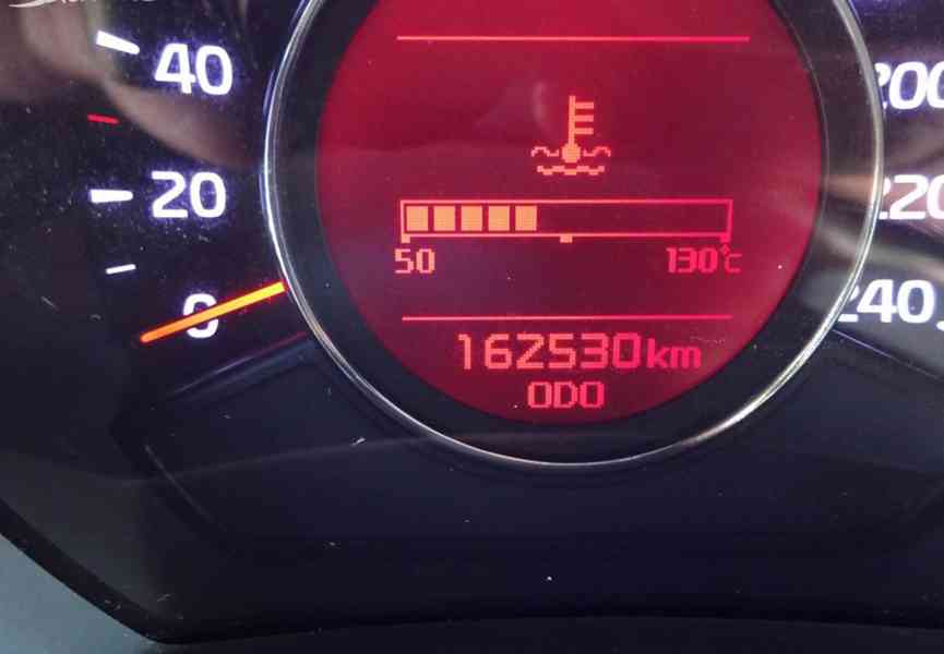 Kia Ceeď 1.4i Combi r.v.2015 (73 kw) Koupeno v ČR - foto 7
