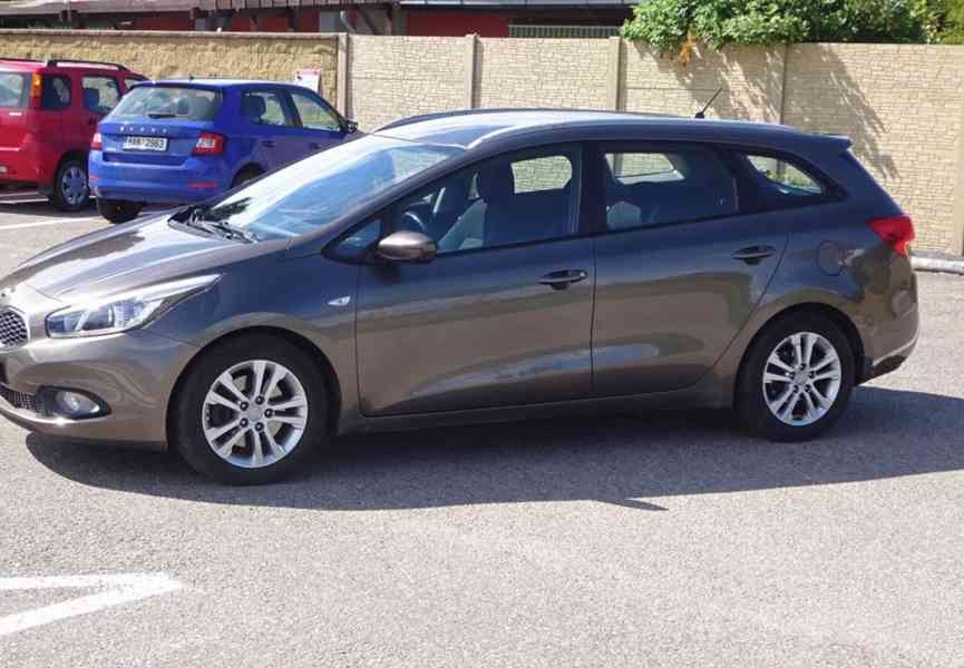 Kia Ceeď 1.4i Combi r.v.2015 (73 kw) Koupeno v ČR - foto 3