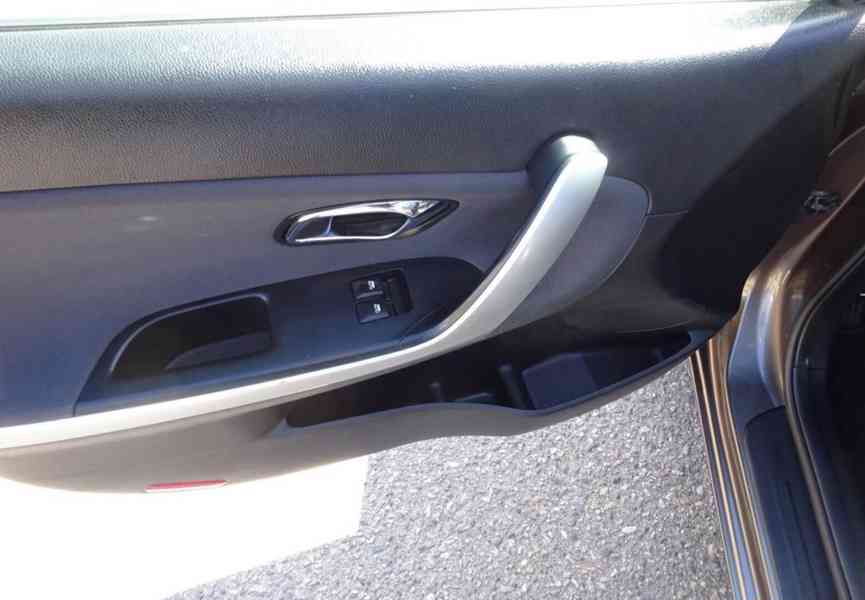Kia Ceeď 1.4i Combi r.v.2015 (73 kw) Koupeno v ČR - foto 6