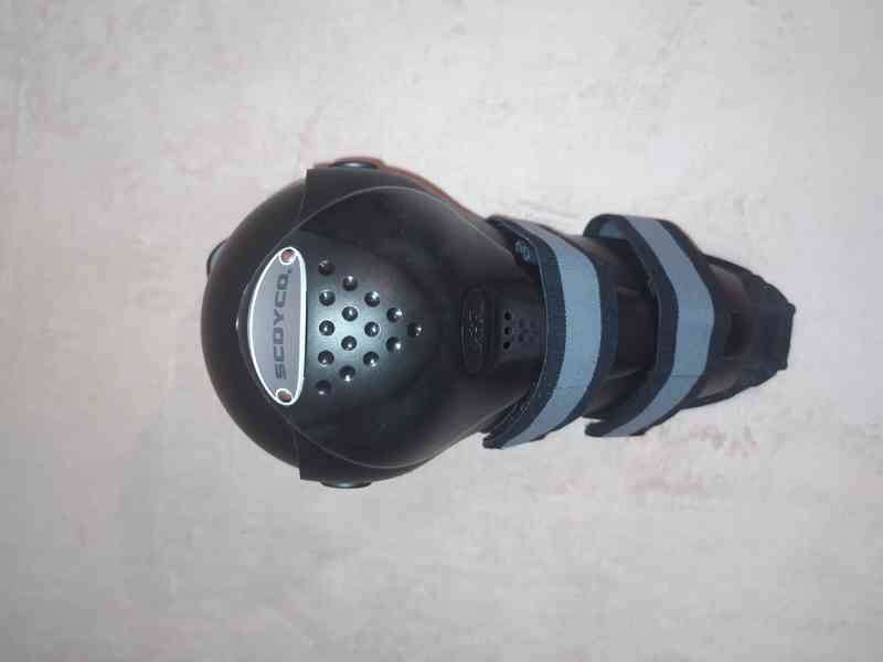 CHRÁNIČE NA KOLENA/ KOLENNÍ CHRÁNIČE  - foto 3