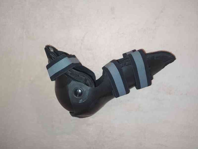 CHRÁNIČE NA KOLENA/ KOLENNÍ CHRÁNIČE  - foto 4