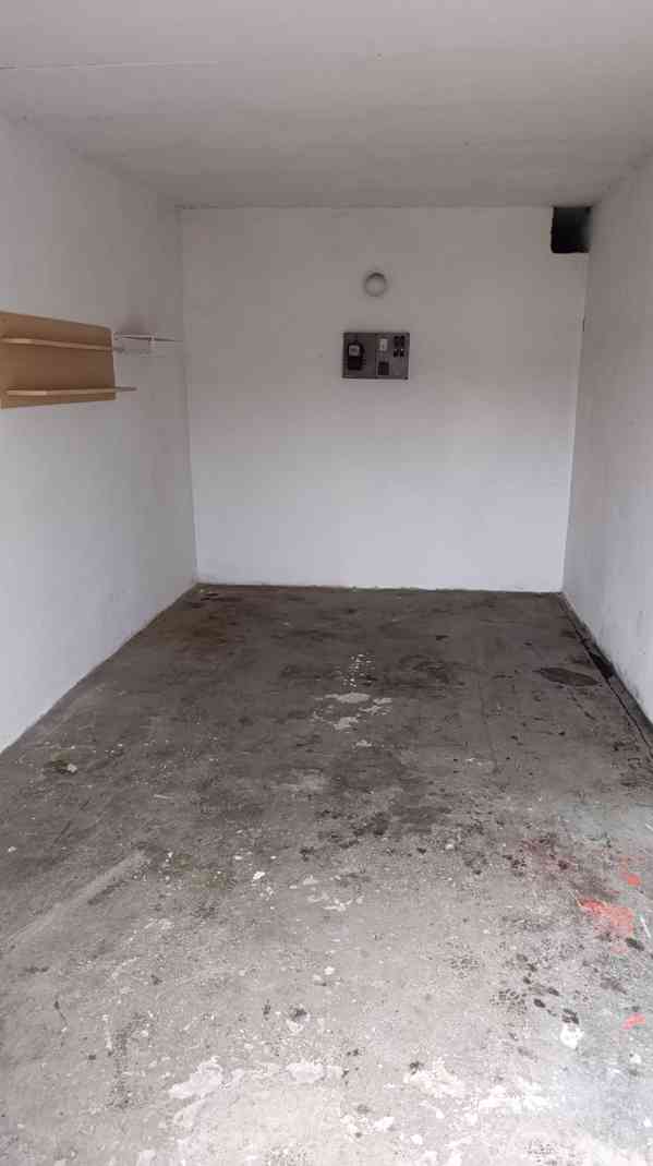 Pronájem Garáže Plzeň-Slovany - foto 2