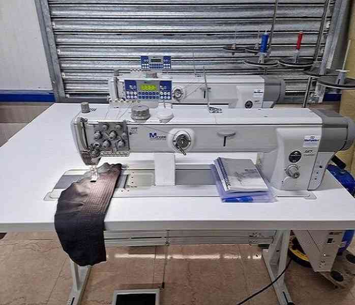 Dürkopp Adler 867-290142-70M Šicí stroj - foto 1