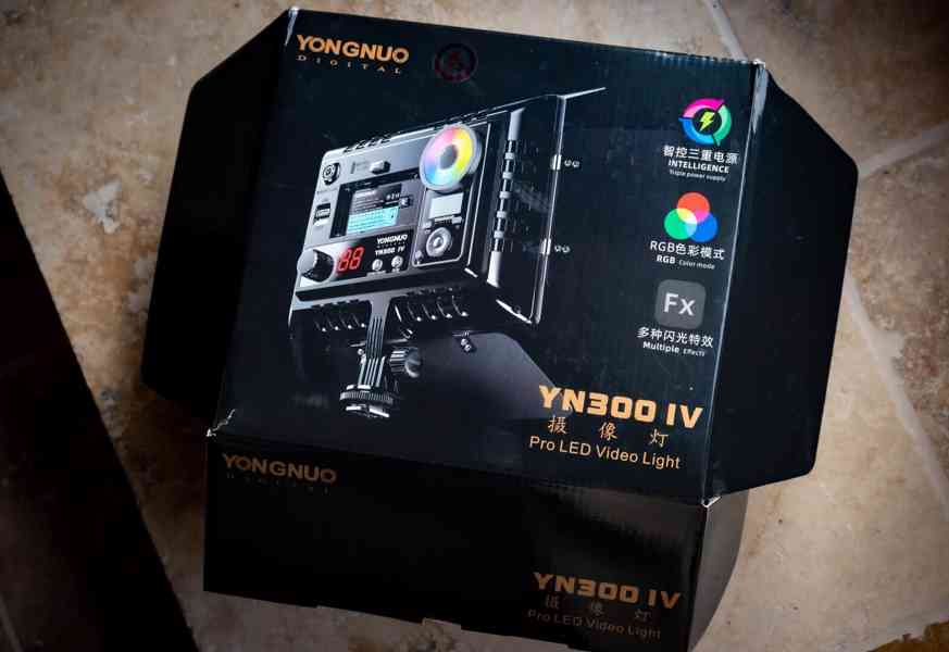 LED videosvětlo Yongnuo YN300 -IV, 3200-5500K, RGB - foto 3
